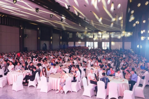 Bùng nổ cảm xúc tại sự kiện ra mắt Vinhomes Golden Avenue Móng Cái